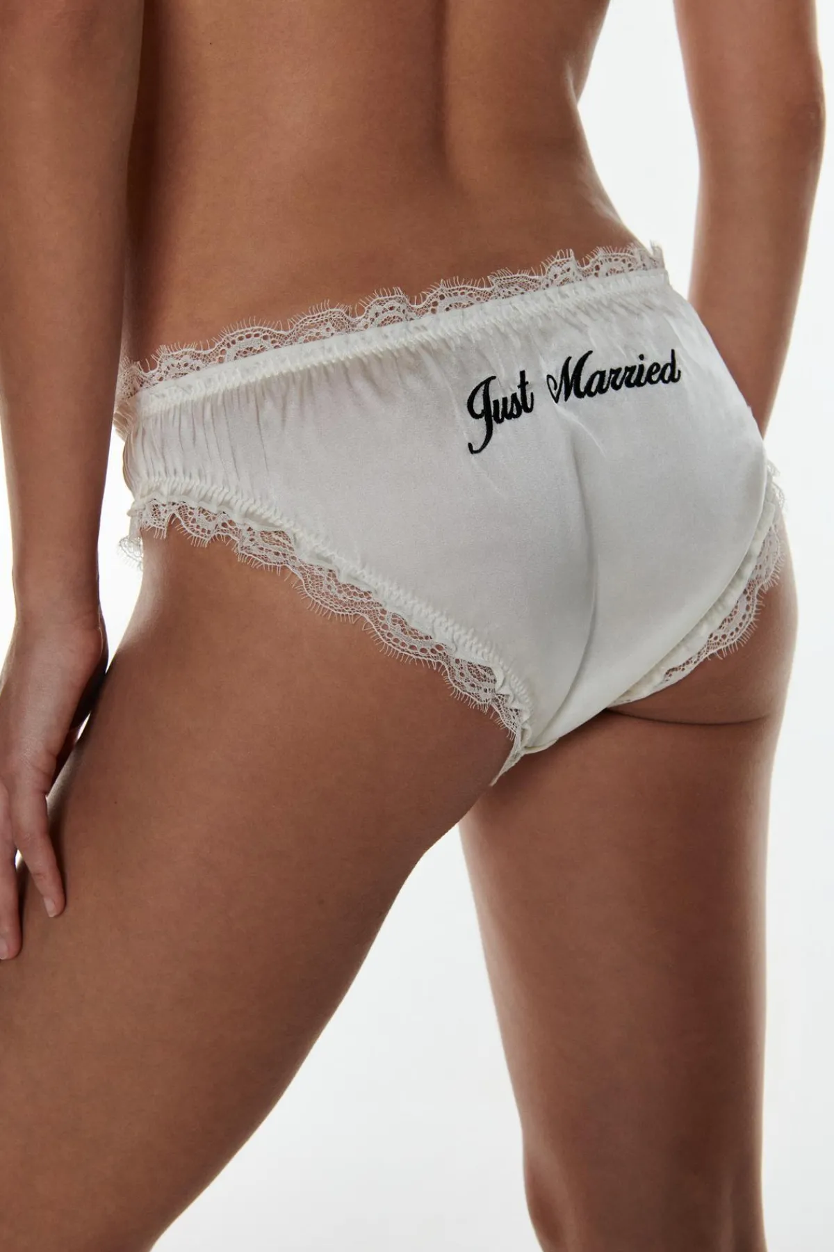 Love Stories Lola Leichter Rüschenslip Off-White Clearance