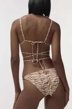Love Stories Poppy Bikinislip im Tangastil Braun Online
